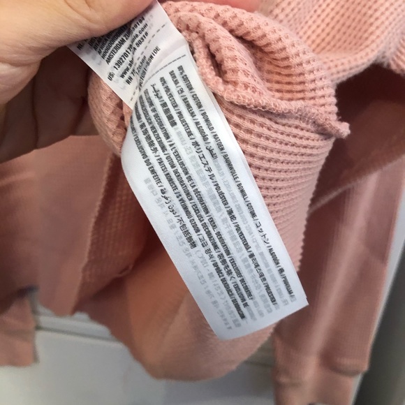 Women’s Cropped Waffle Long Sleeve - L - Picture 6 of 8